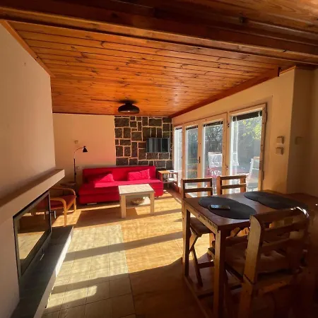 Holiday home Holiday Zhorska *